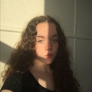 Meet your Posher, Veronica